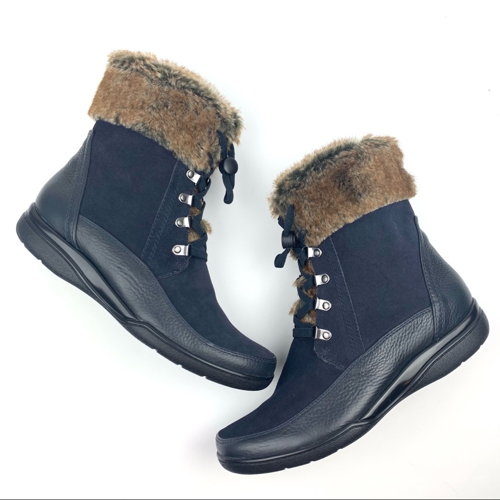 Clarks Kearns Ramsey Blue Faux Fur Ankle Boot 8.5